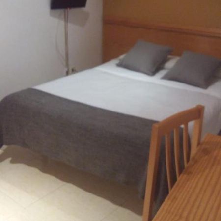 Hostal La Canada Segoviana Valmojado Buitenkant foto